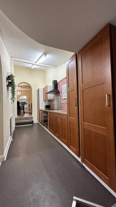 Palaz 7 - 5 Bedroom House