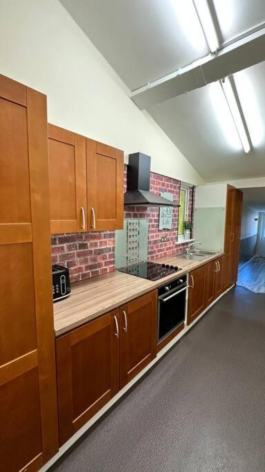 Palaz 7 - 5 Bedroom House